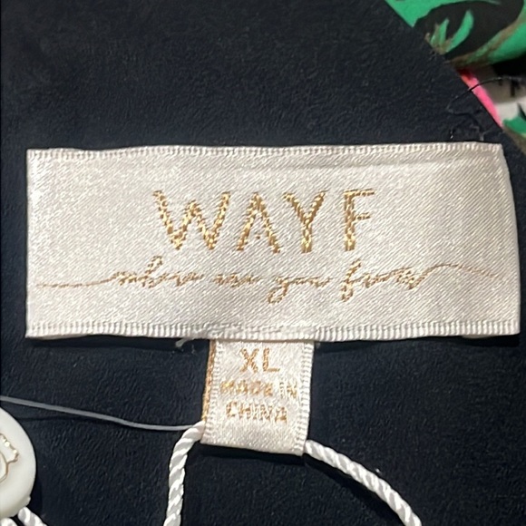 W A Y F MIDNIGHT FLORAL WRAP Maxi Dress with Strappy Back SIZE XL - Picture 3 of 11